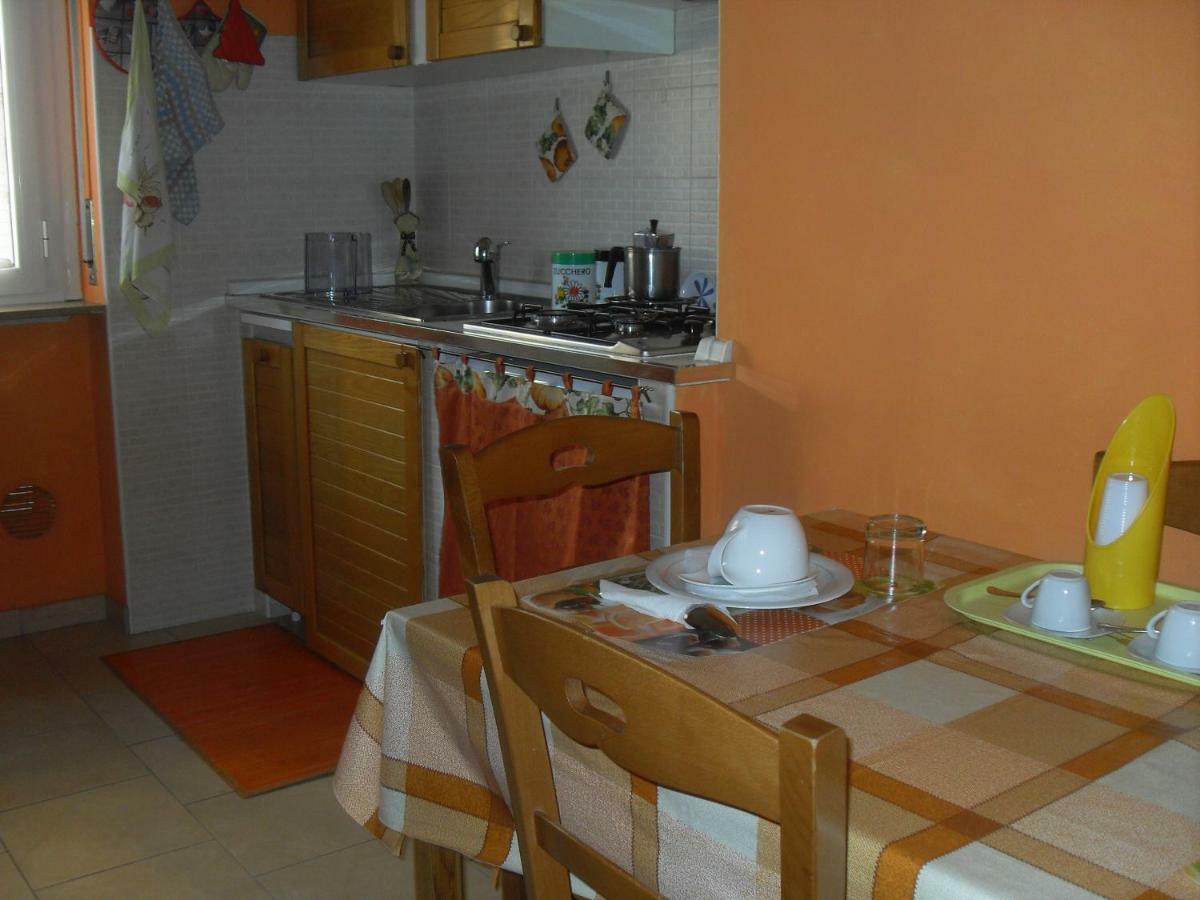 Sempione 72 Bed & Breakfast Pogliano Milanese Bagian luar foto